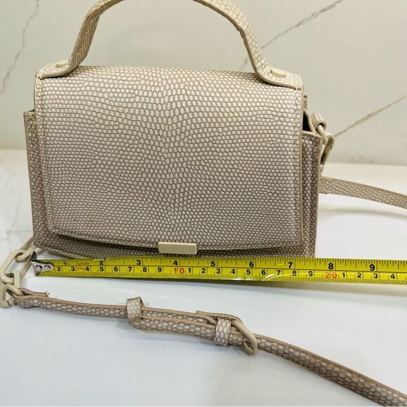 Zara Textured Cream Crossbody Bag - Picture 5 of 9